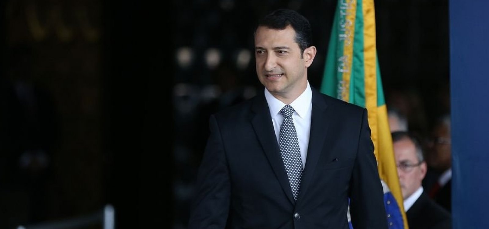 Diretor da PF diz que investigação de ataque contra Bolsonaro está quase concluída