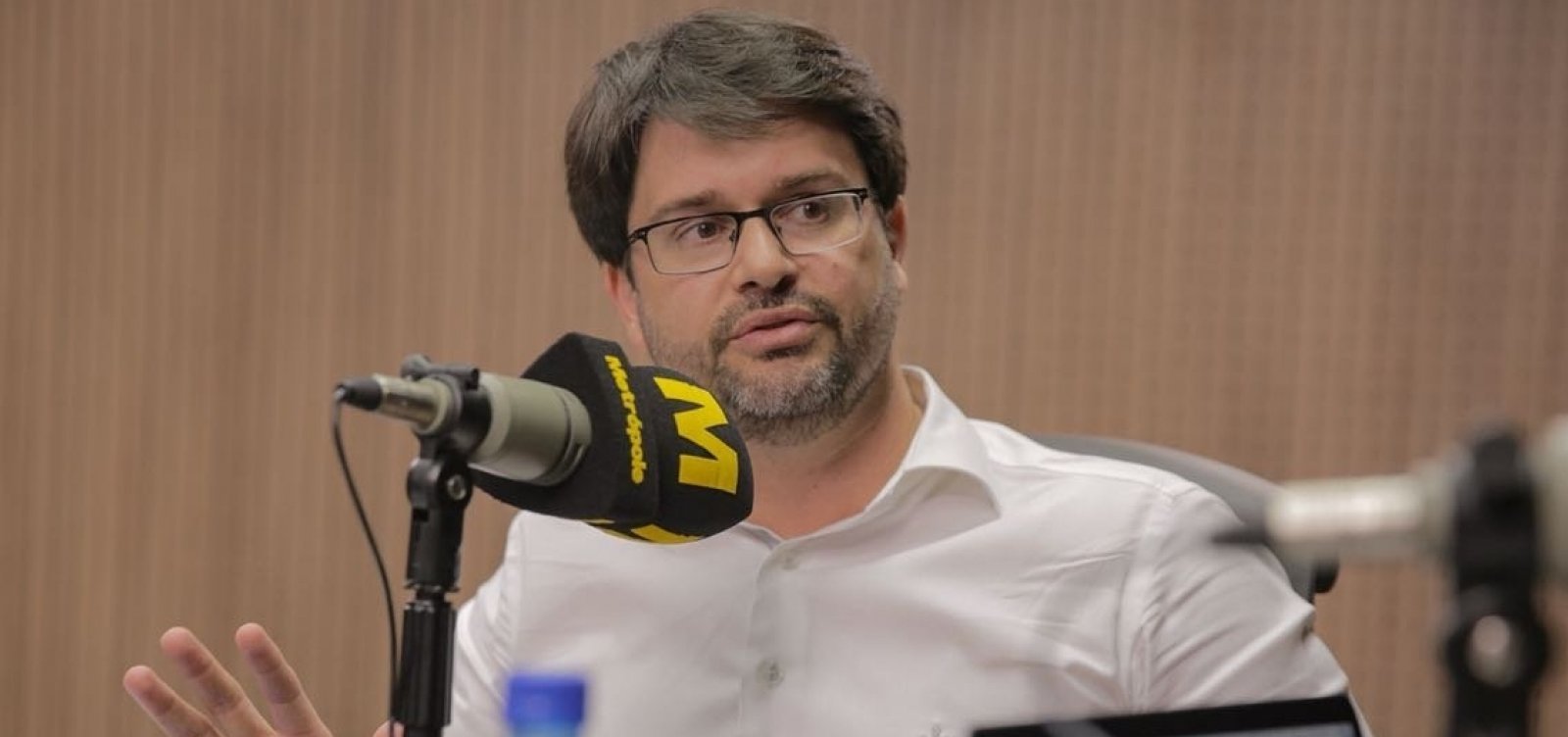 'Devemos anunciar em mais alguns dias entre 6 e 8 contratações', diz presidente do Bahia