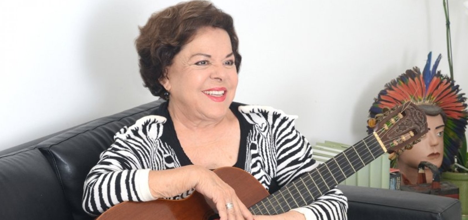 Morre Miúcha, compositora e irmã de Chico Buarque