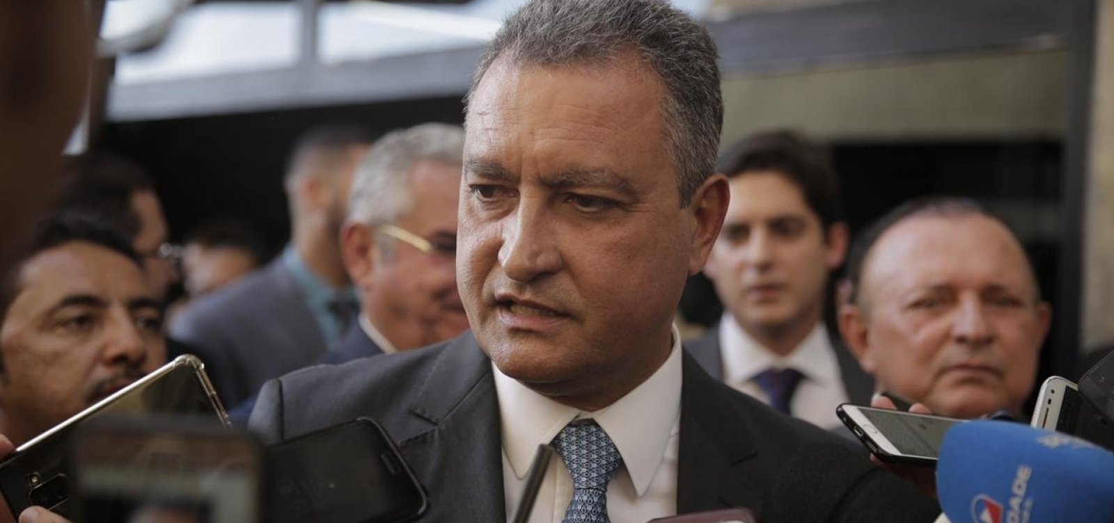 Rui confirma permanência de Dauster e Manoel Vitório no secretariado