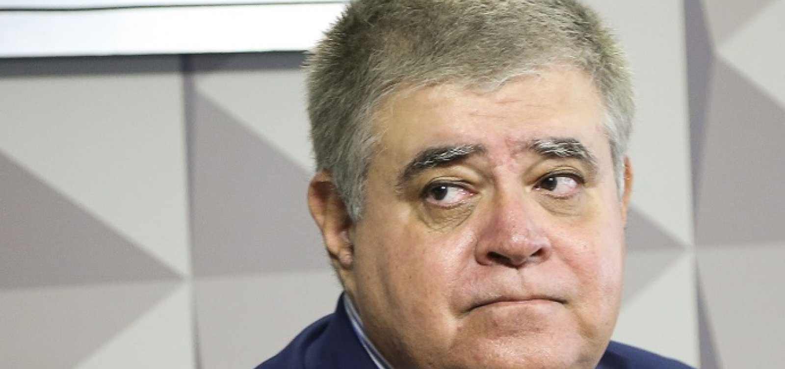 Bolsonaro pretende anular ida de Marun para Itaipu, diz coluna