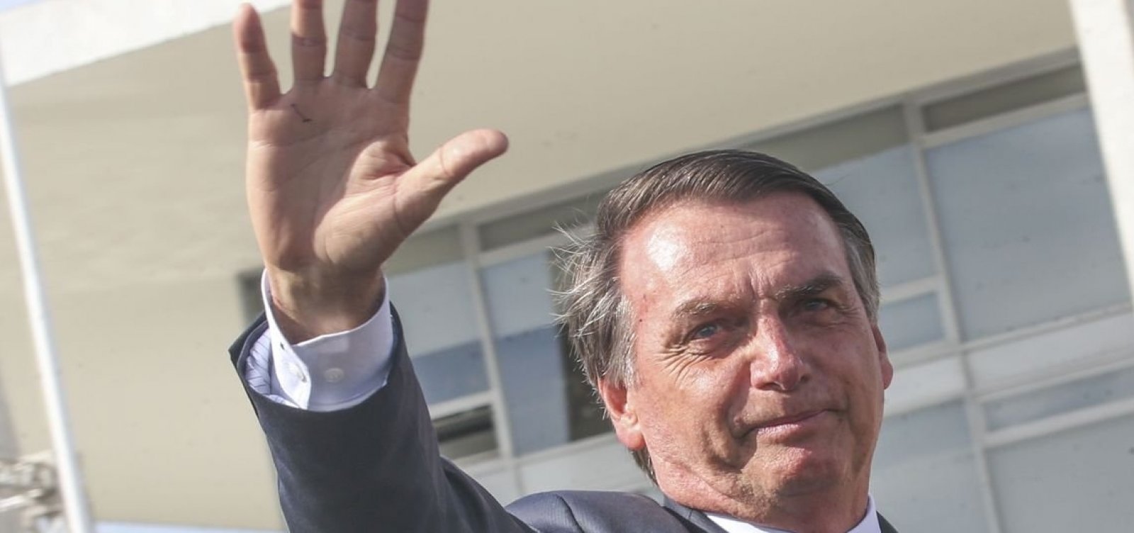 Previdência: Bolsonaro propõe idade mínima de 62 anos para homens e 57 para mulheres
