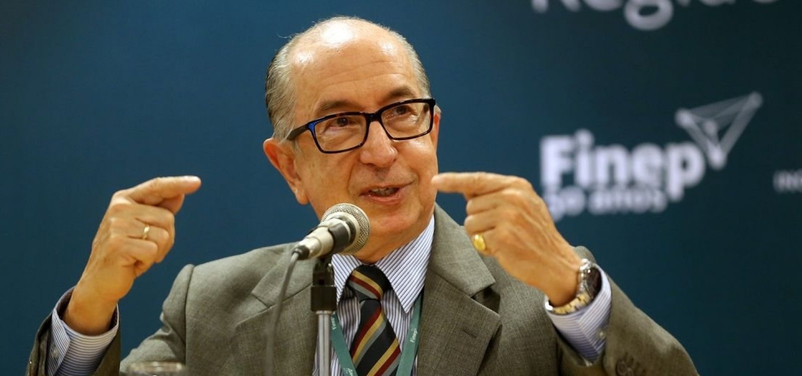 Secretário da Receita Federal desmente Bolsonaro e nega aumento do IOF