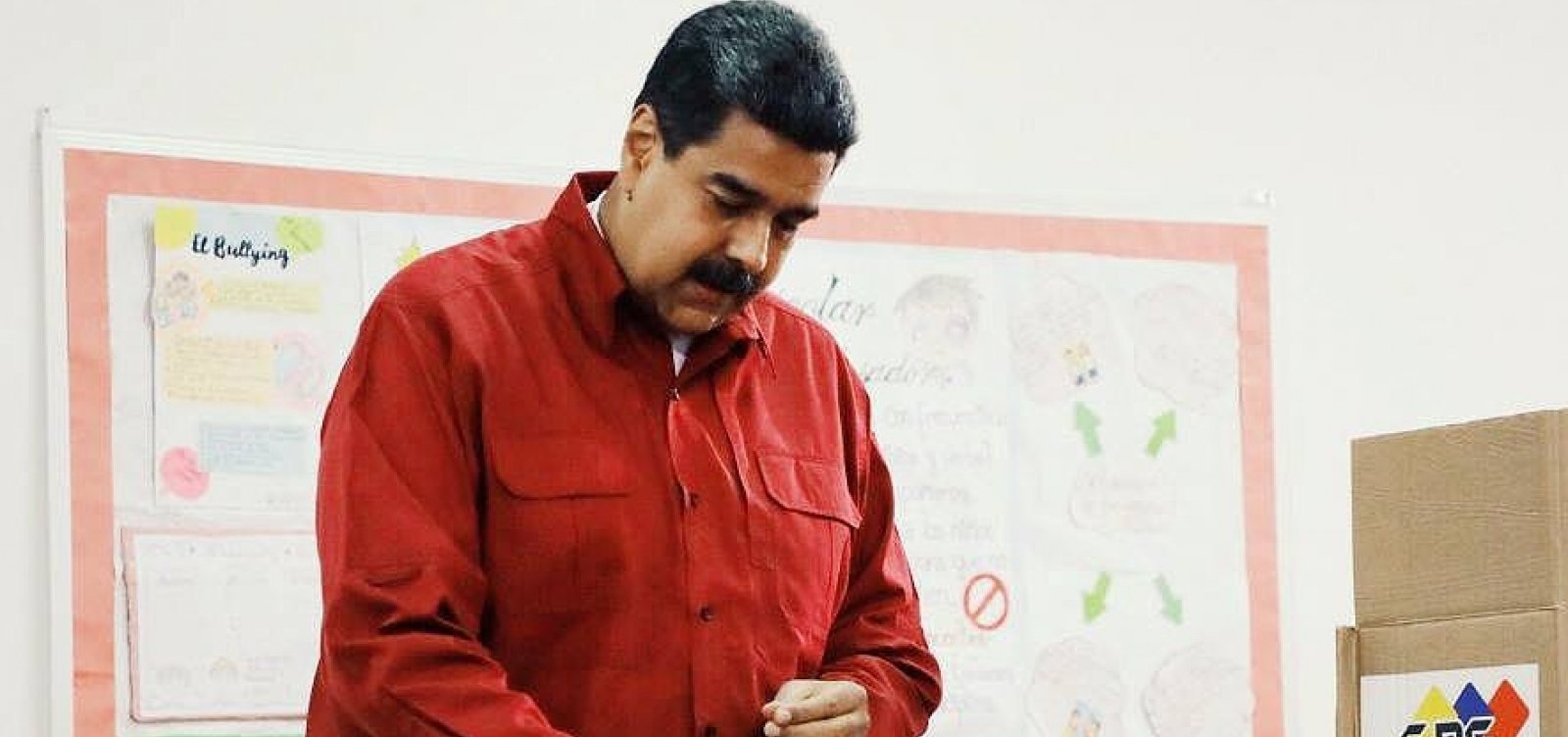 Peru proíbe a entrada de Maduro, integrantes do governo e suas famílias