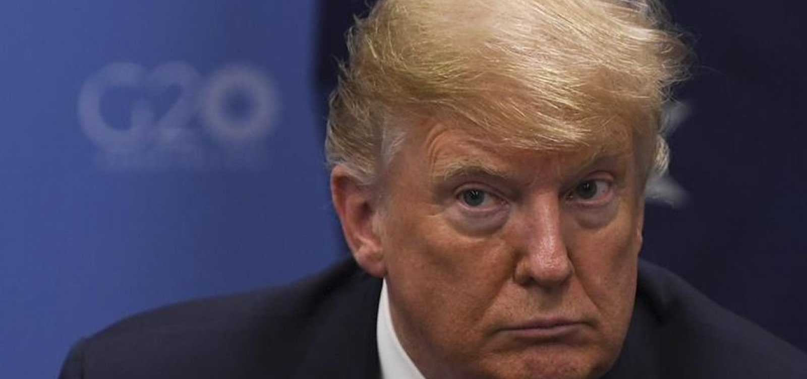 Trump abandona reunião sobre paralisação do governo