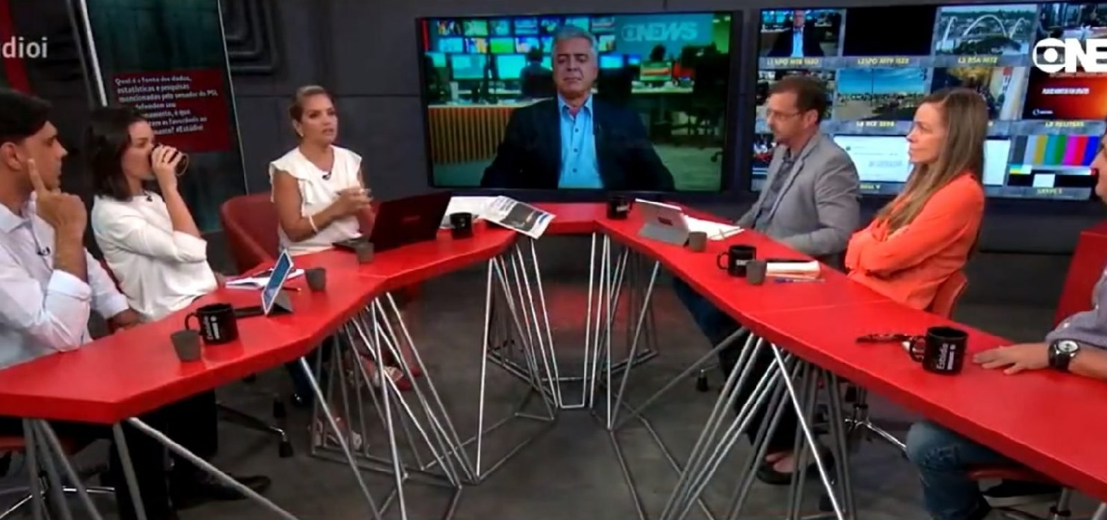 Globo News cai em ‘gemidão’ do WhatsApp ao vivo; veja vídeo