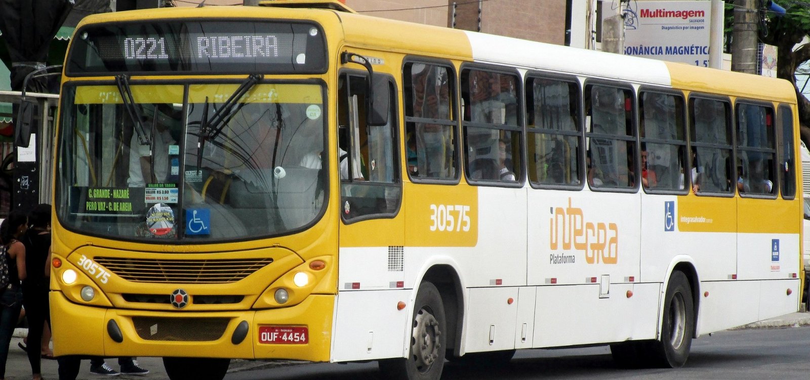 Linhas de ônibus serão reforçadas para Lavagem do Bonfim 