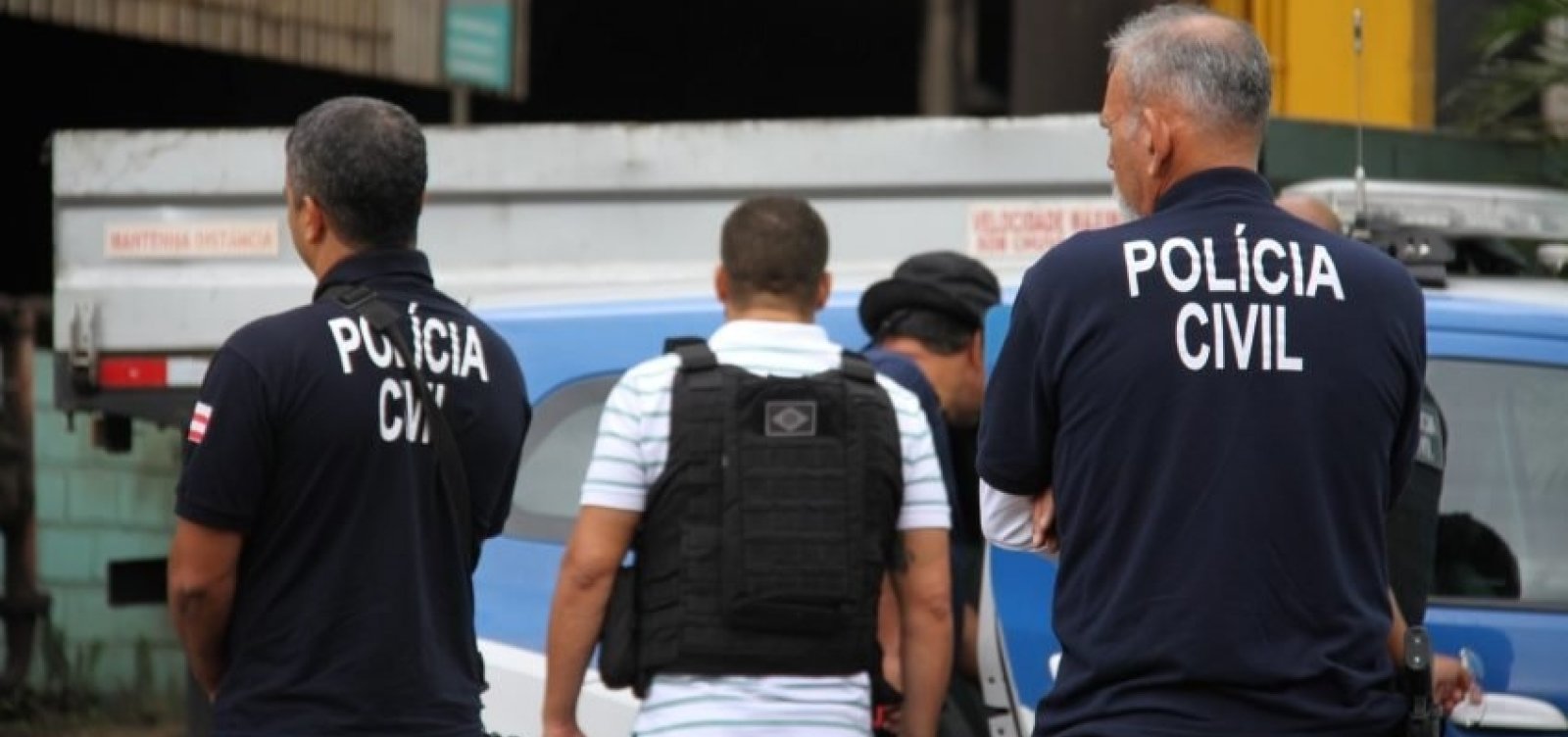 Polícia faz operação para prender quadrilha de tráfico interestadual de drogas 