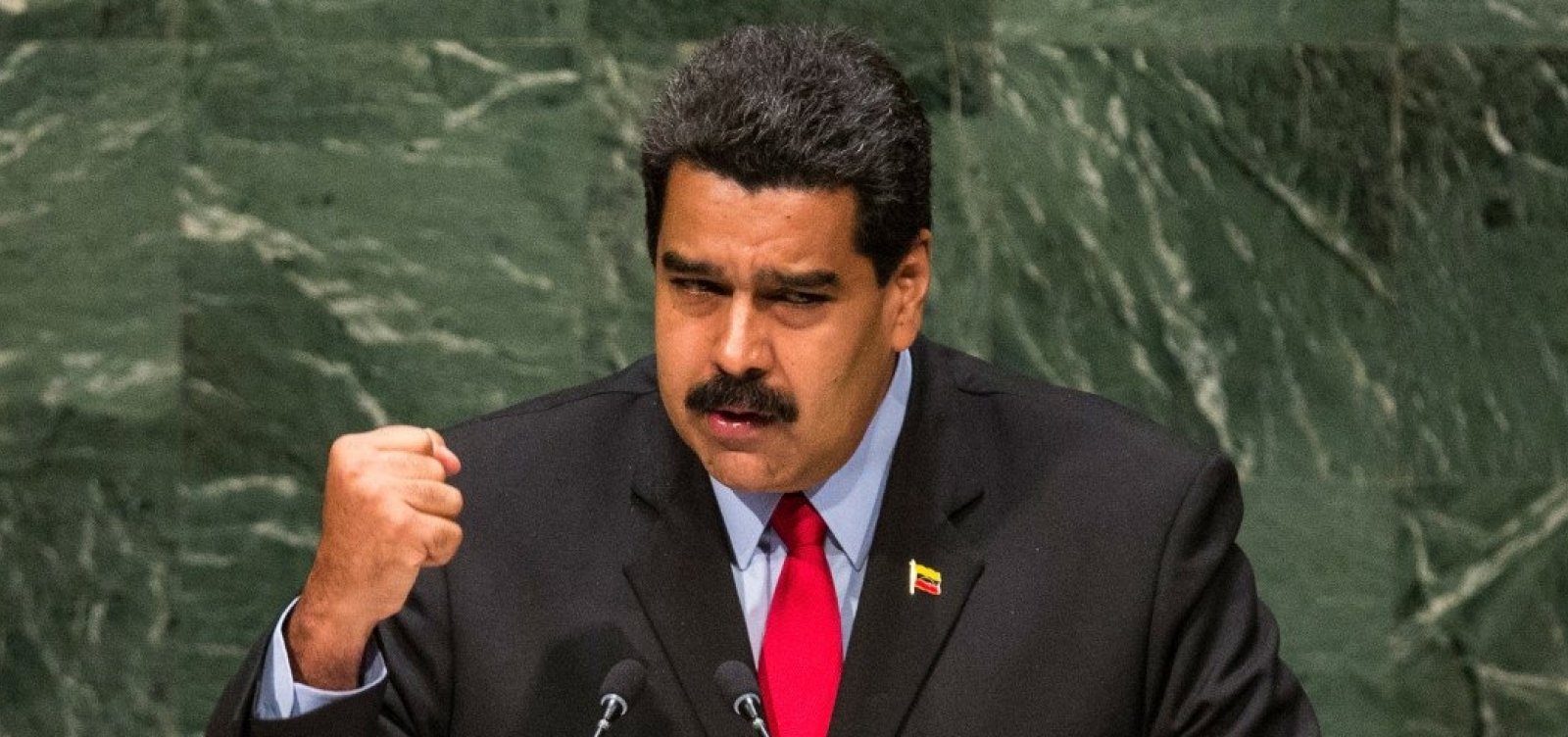 Rússia enviou mercenários russos para proteger Maduro, diz agência