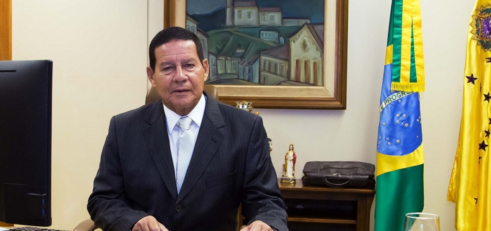 Mourão ficará no exercício da Presidência por 48h