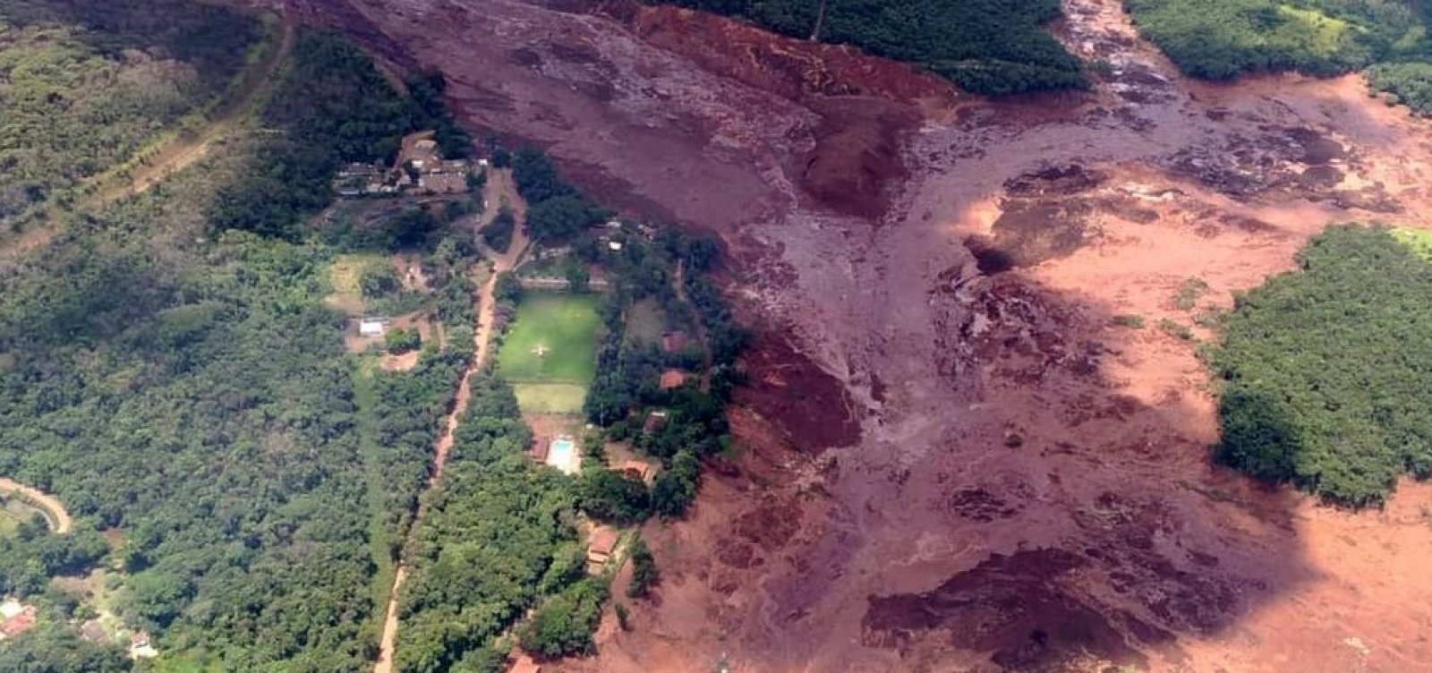 Bombeiros confirmam 58 mortes em Brumadinho