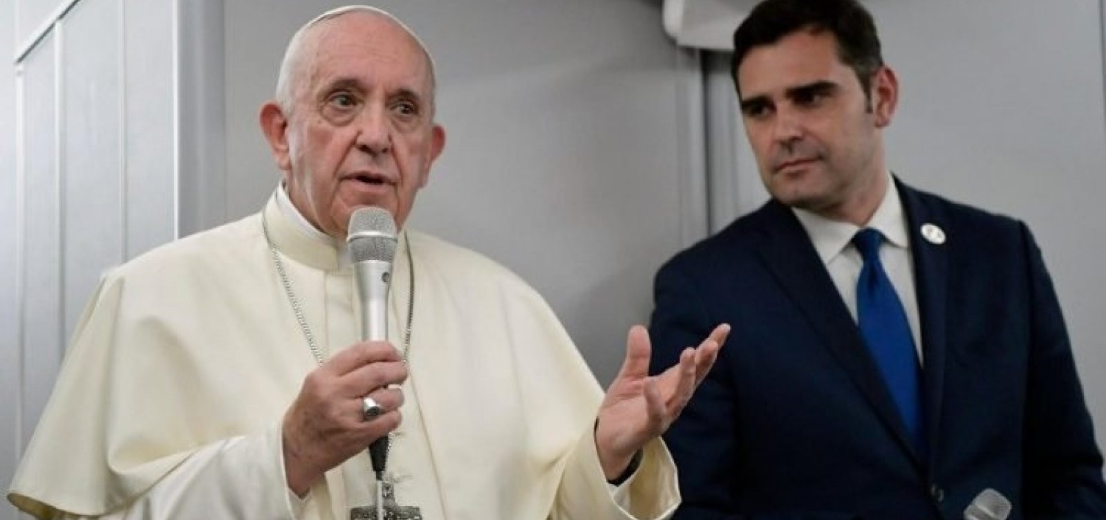 Papa Francisco se diz a favor da educação sexual nas escolas