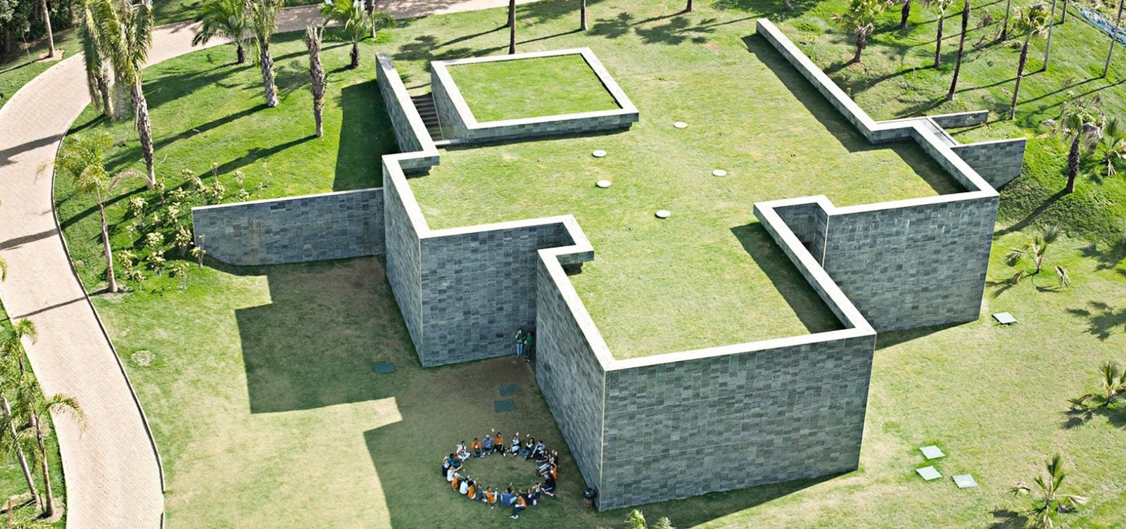 Fechado desde rompimento da barragem em Brumadinho, Inhotim adia reabertura