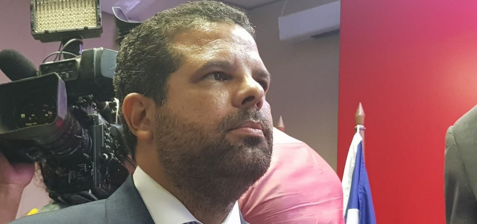 Secretário diz que Planserv está 'em pleno funcionamento'