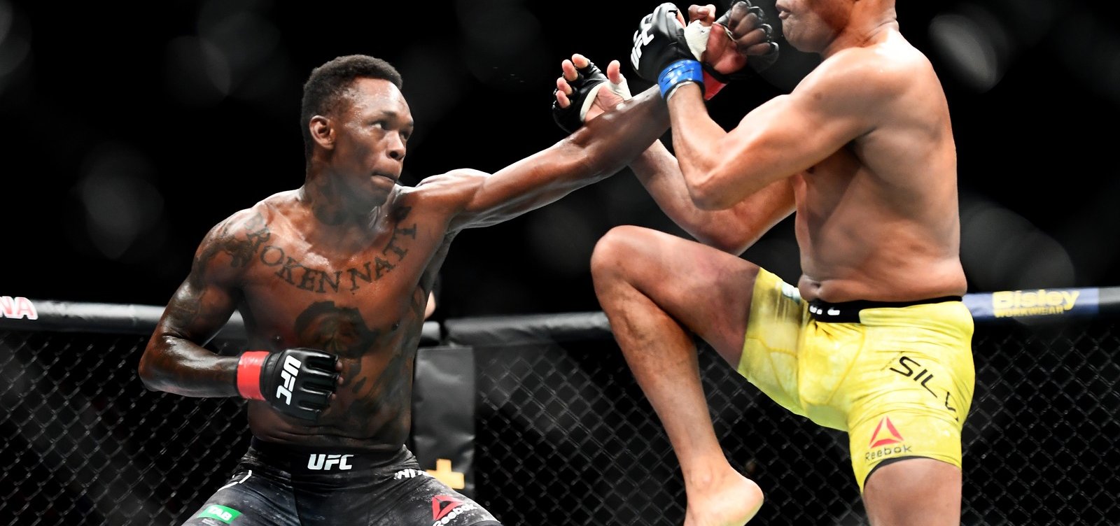 Anderson Silva é derrotado por unanimidade em luta com Israel Adesanya na Austrália