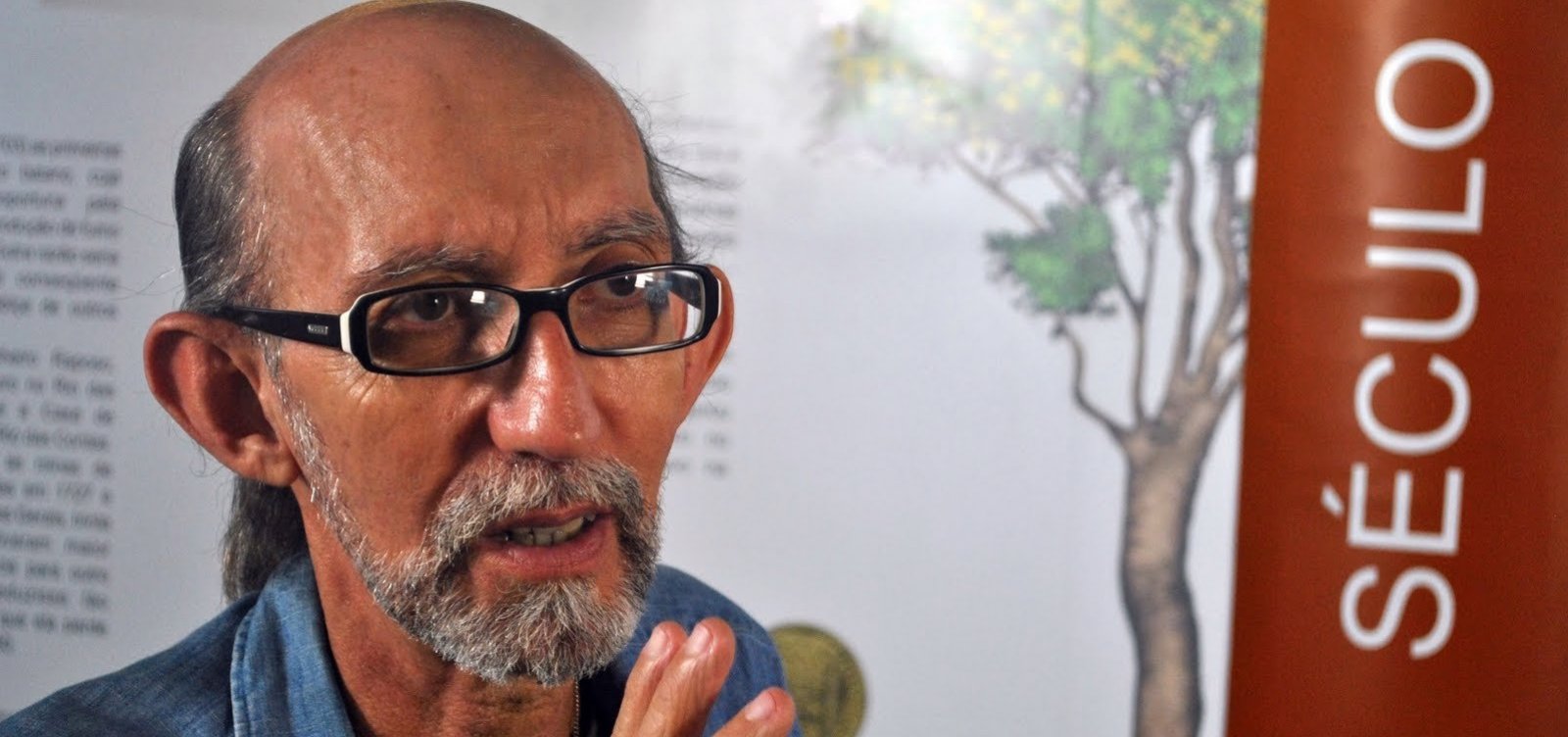 Filósofo Antônio Saja está internado em estado grave