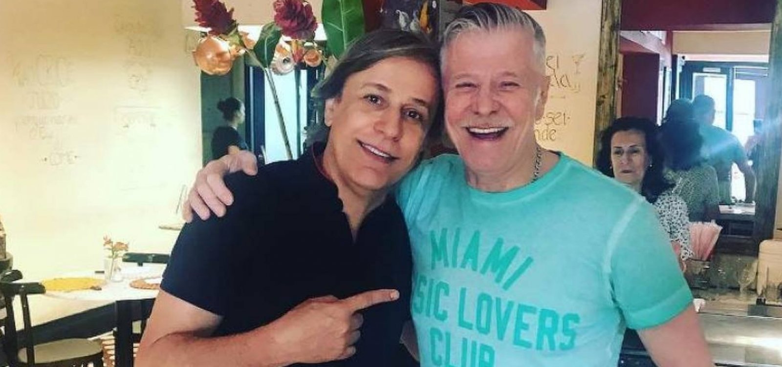 Tom Cavalcante e Miguel Falabella querem viver casal gay em série