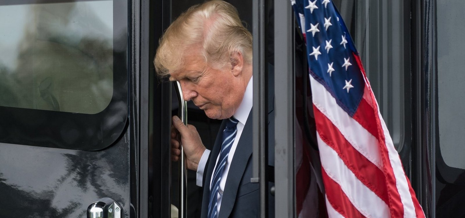Trump vai declarar emergência nacional para financiar muro, diz Casa Branca
