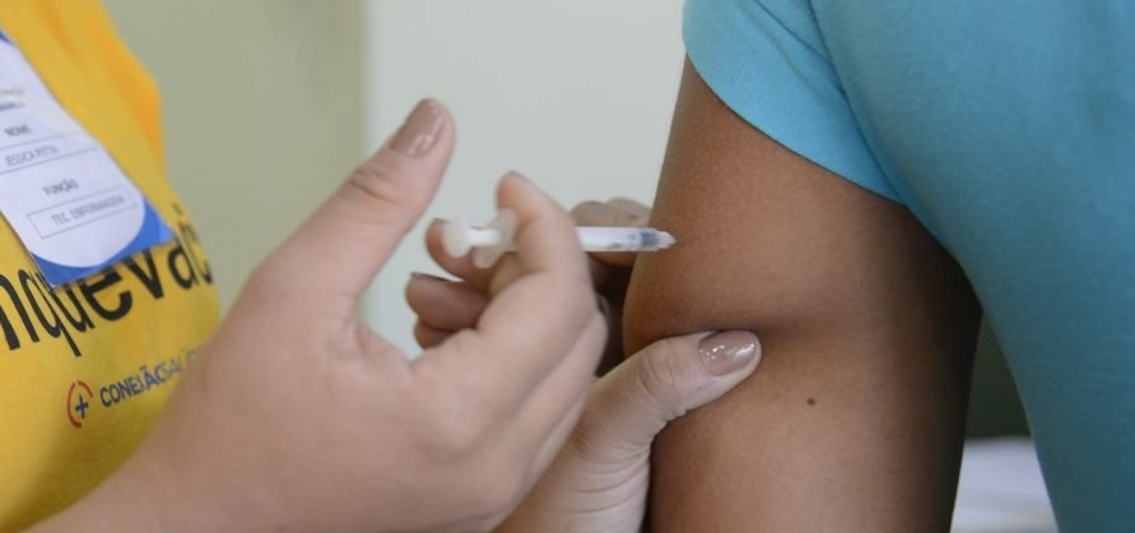 Postos de saúde intensificam vacinação contra febre amarela em Salvador
