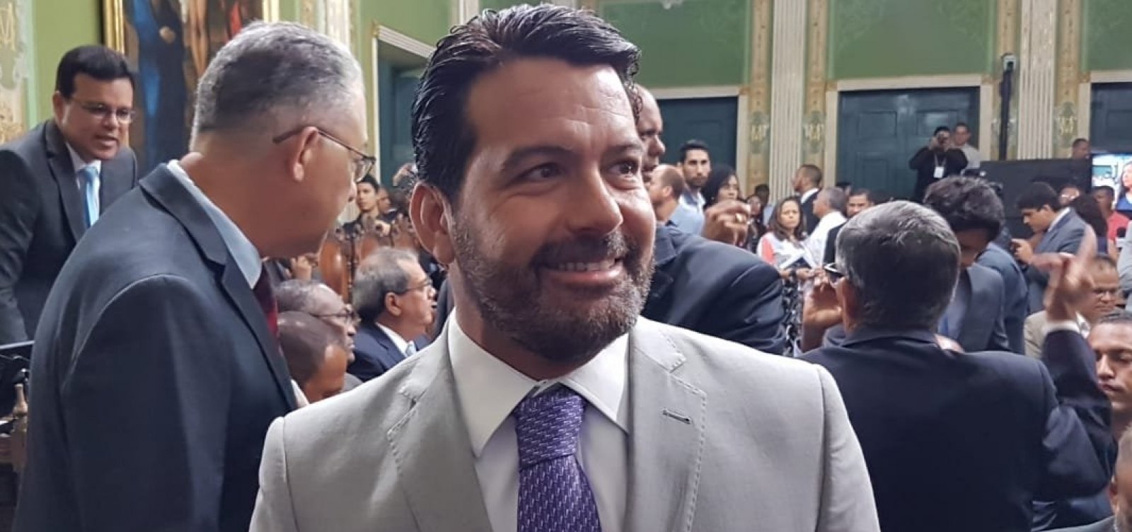 Paulo Magalhães Jr é anunciado como novo líder do governo na Câmara