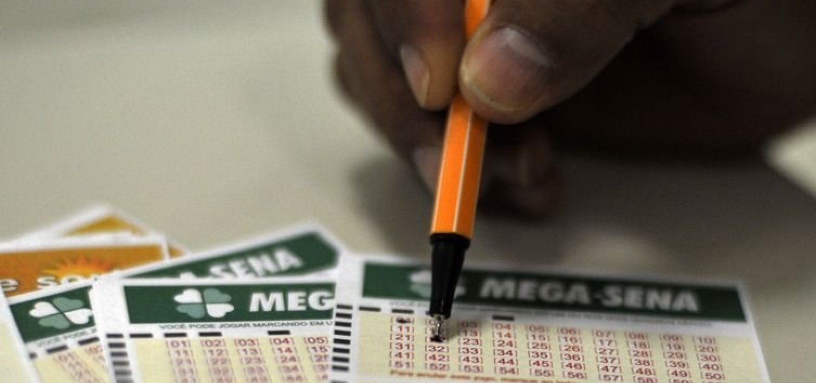 Mega-Sena acumula e prêmio vai a R$ 73 mi