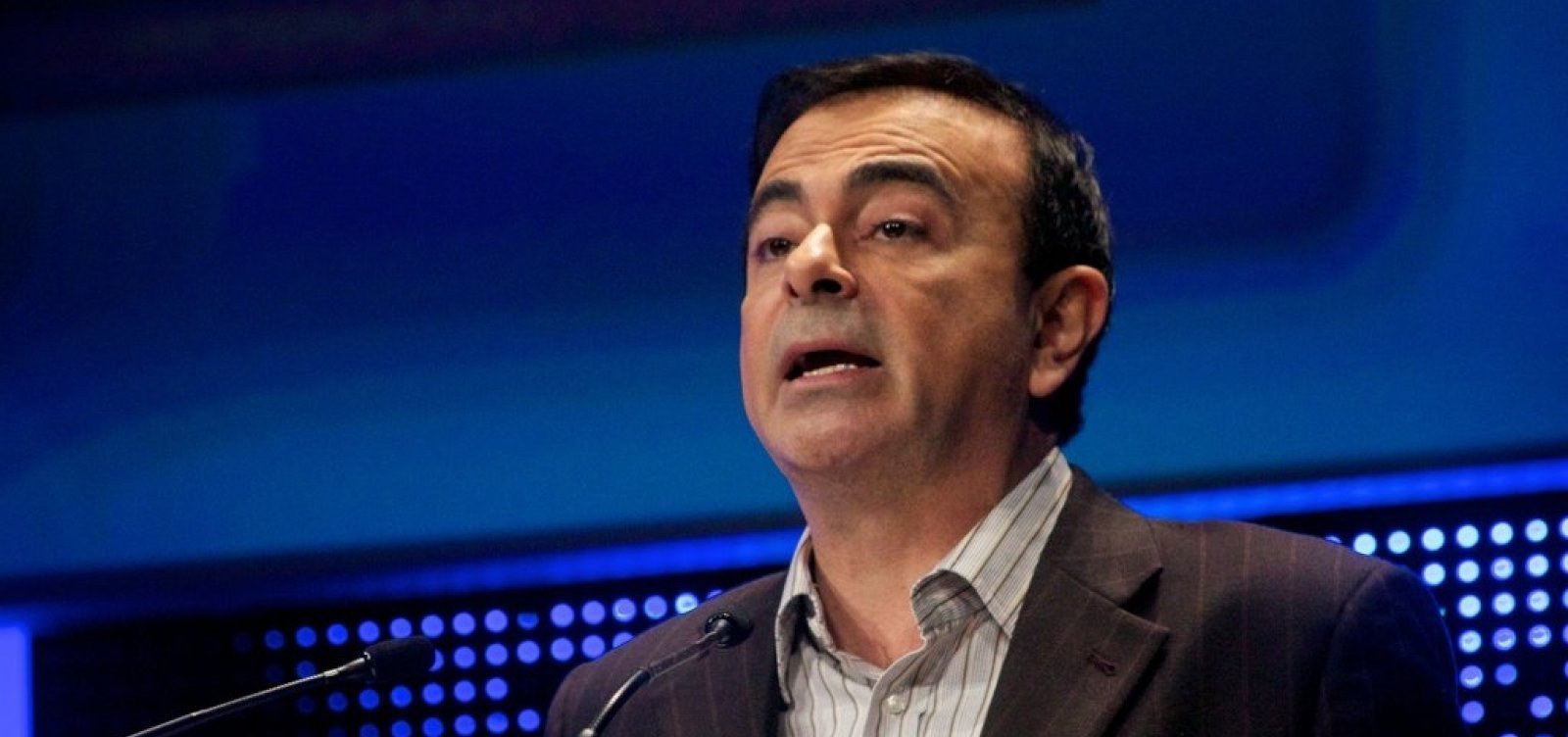 Tribunal de Tóquio determina fiança de R$ 33,8 mi para soltar Carlos Ghosn