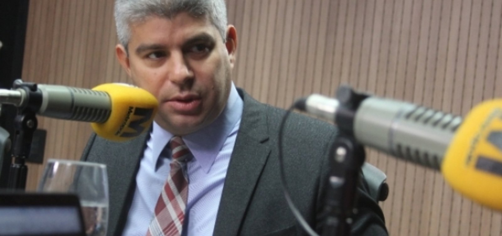 Maurício Barbosa comemora ausência de homicídios durante o carnaval 2019