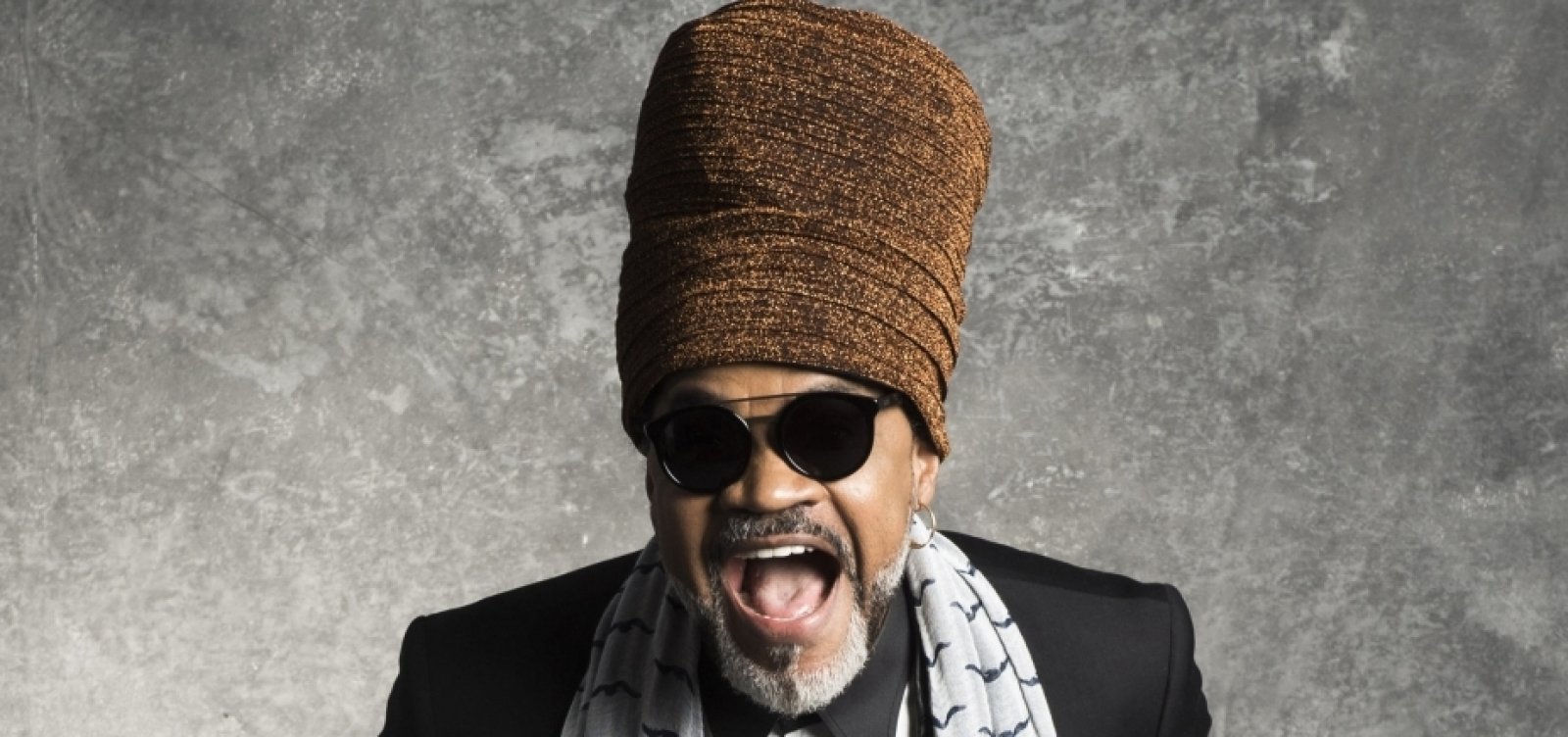 Extinção de blocos com cordas 'não é legal', diz Carlinhos Brown
