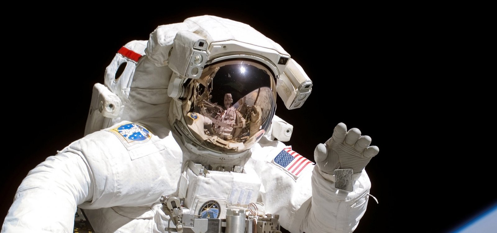 Astronautas farão primeira viagem espacial 100% feminina