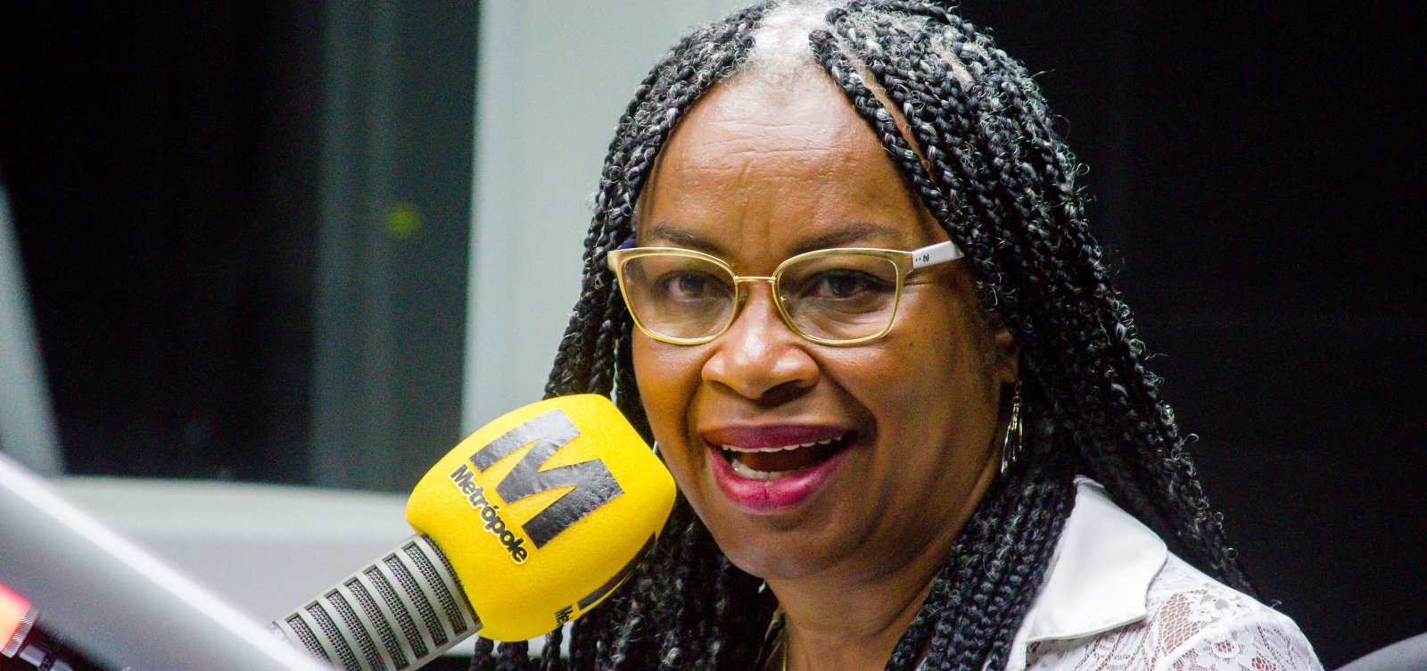 Olívia critica projeto de Coronel contra cotas: 'Prejudicial à democracia'