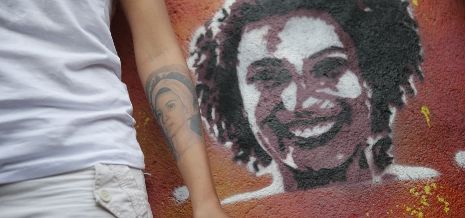 Um ano após morte de Marielle, PF apura se há milicianos infiltrados em delegacia do caso