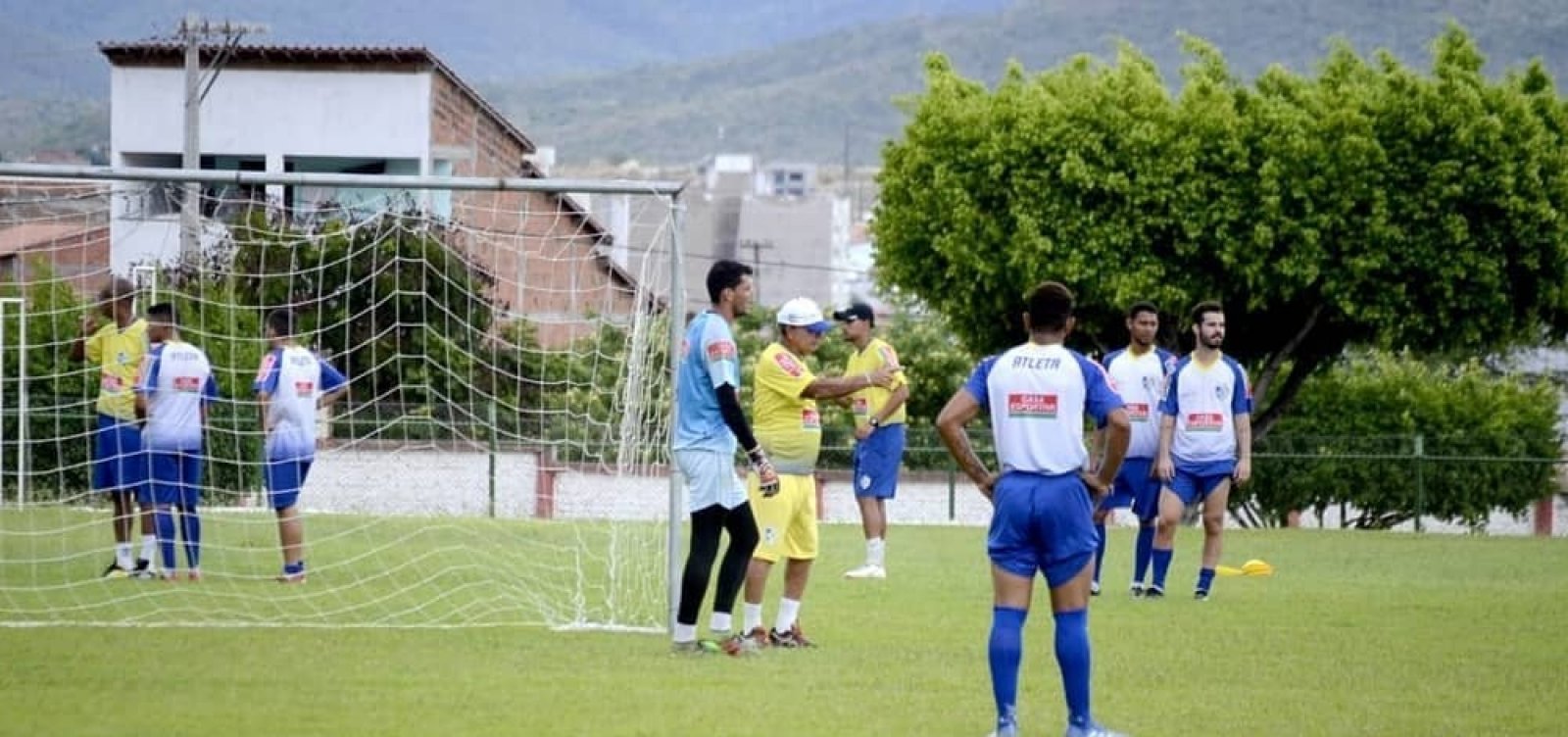 Após briga em treino, Jequié garante que vai enfrentar o Bahia neste domingo
