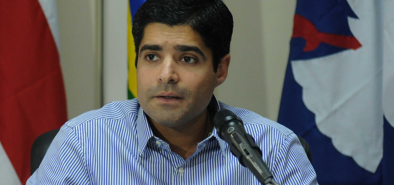 Neto quer 'acordo' com dirigentes partidários em prol da reforma da Previdência, diz coluna 