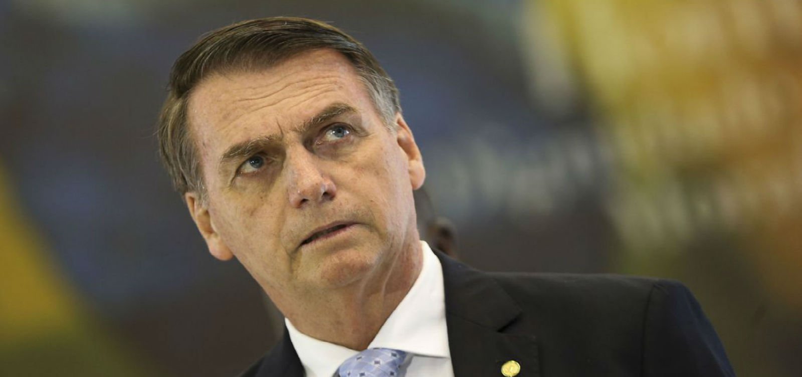 Decreto assinado por Bolsonaro elimina 13,7 mil cargos em universidades públicas