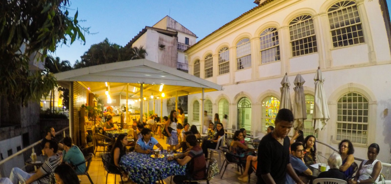 Após 10 anos, Café Terrasse fecha as portas 