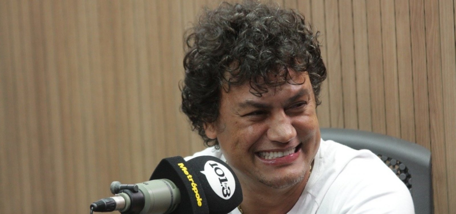 'Chamo ele de meu viadinho', diz Popó sobre filho homossexual