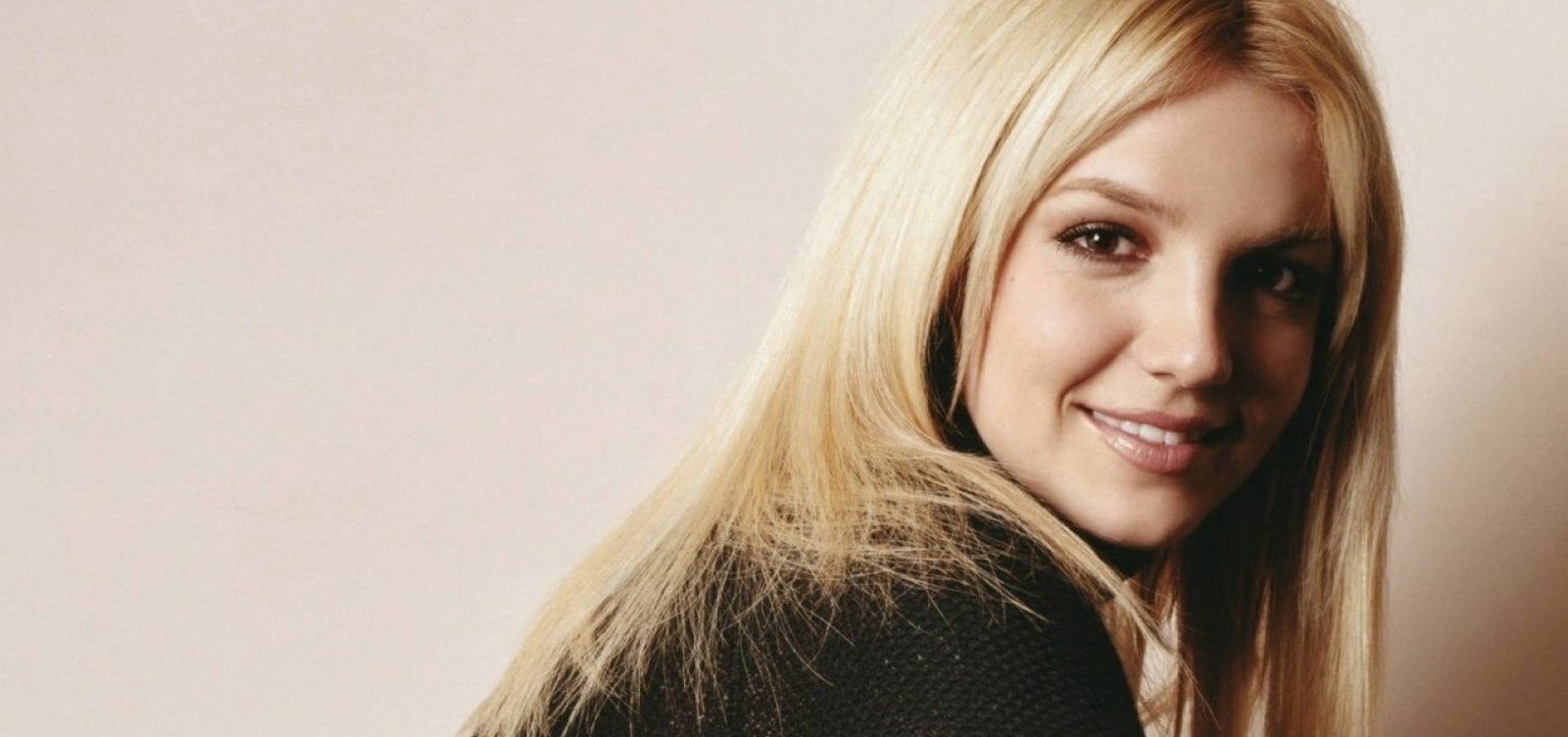 Britney Spears é internada em clínica de saúde mental, diz site