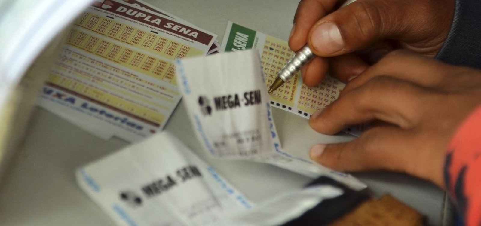 Mega-Sena pode pagar prêmio de R$ 32 milhões neste sábado