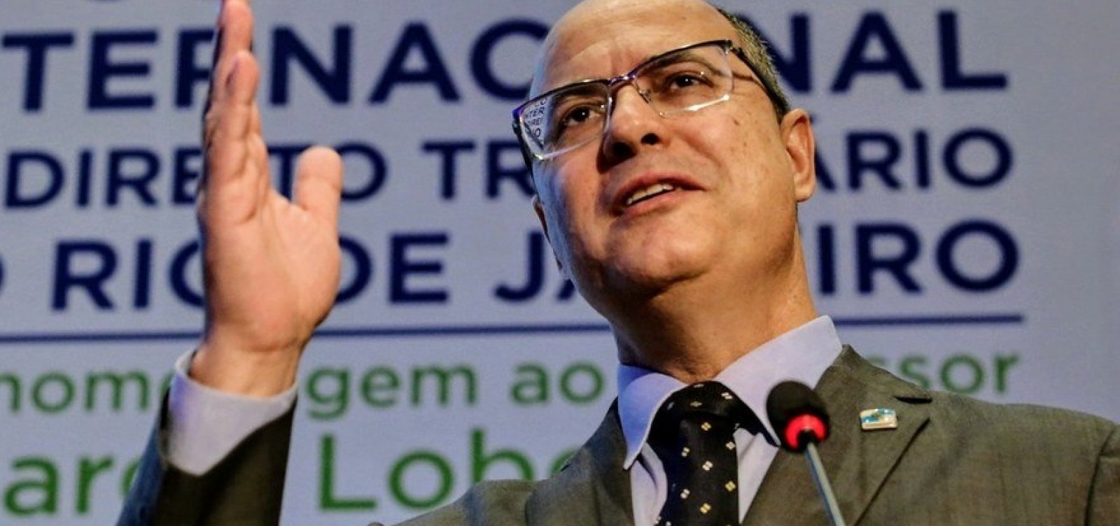 Governador do Rio se esquiva de comentar morte com 80 tiros: 'Não me cabe fazer juízo de valor'