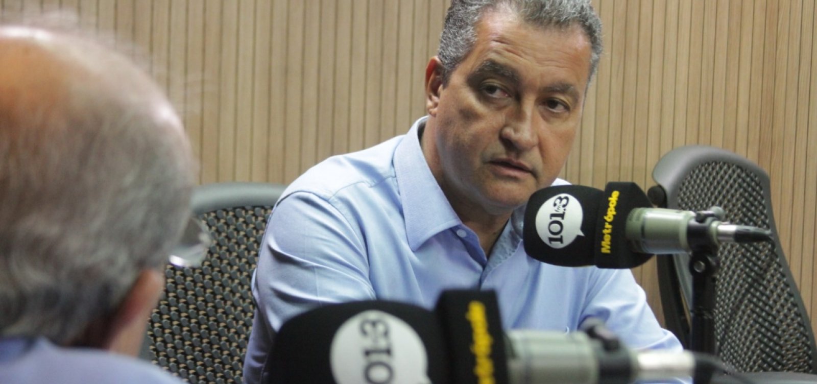 Escolas estaduais terão controle de frequência por biometria, anuncia Rui
