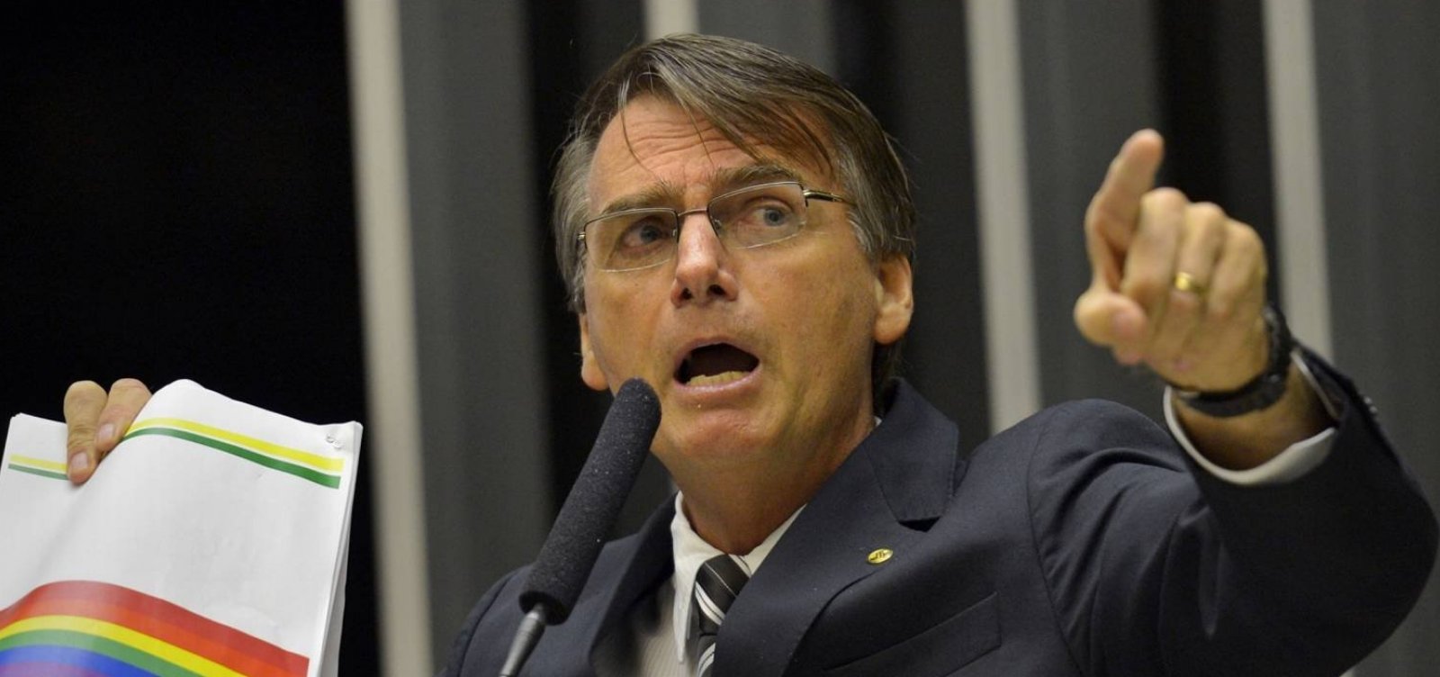 Justiça mantém condenação a Jair Bolsonaro por declaração homofóbica