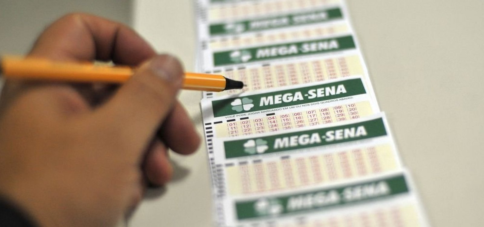 Sorteio da Mega Sena pode pagar prêmio histórico de R$ 275 milhões