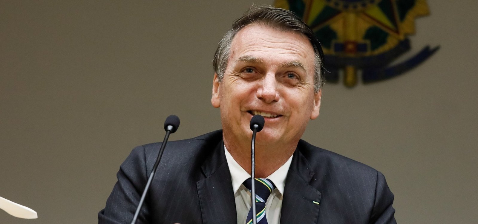 Bolsonaro chama manifestantes de 'idiotas úteis': 'Maioria é militante'