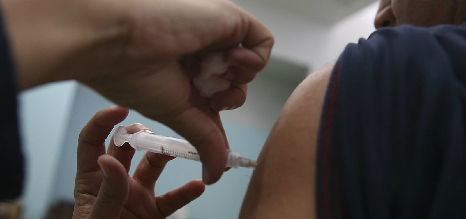 Gripe mata mais uma pessoa e mortes chegam a 6 em Salvador 