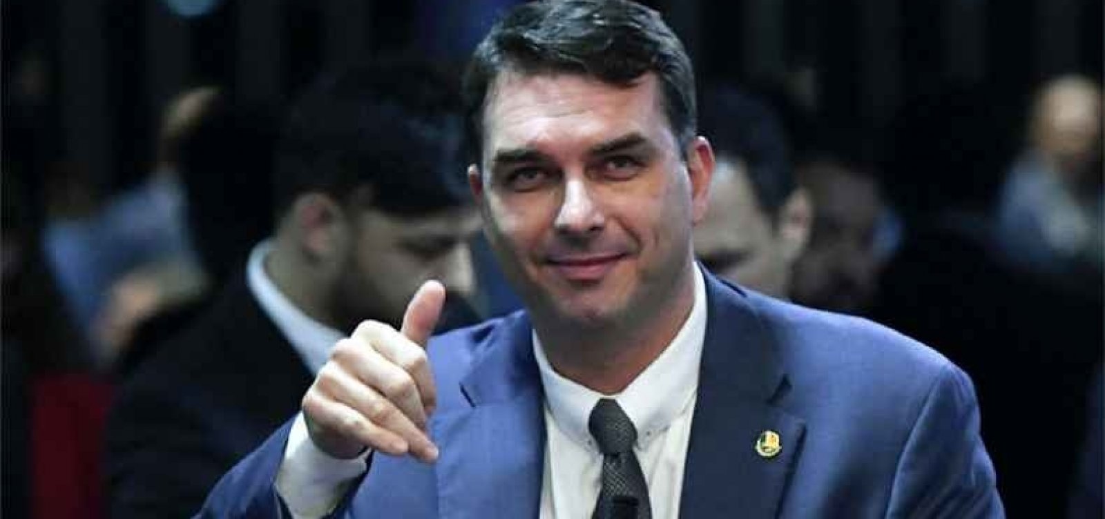 MP comete falhas em pedido para quebras de sigilos do caso Flávio Bolsonaro, diz jornal