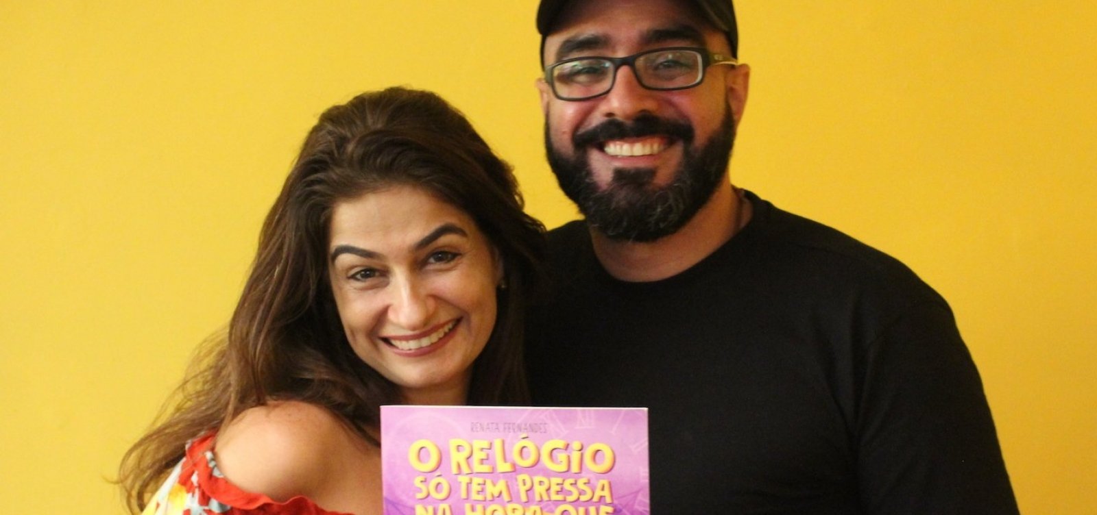 Escritora Renata Fernandes lança livro infantil neste domingo