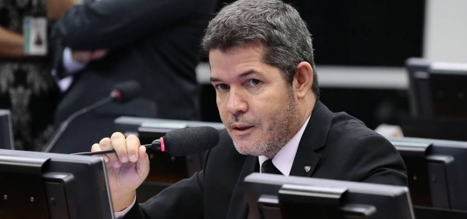 Líder do PSL na Câmara diz que a 'Bahia é um lixo governado pelo PT'