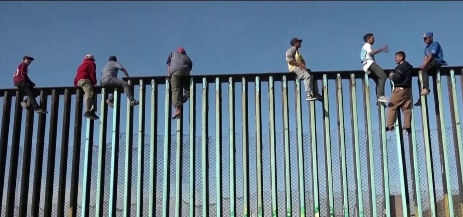 Anistia lança campanha contra políticas migratórias dos EUA
