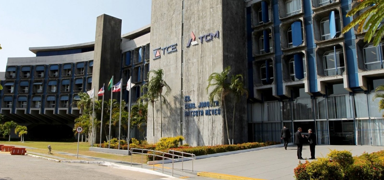 Por 5 votos a 1, TCE aprova contas do governo Rui