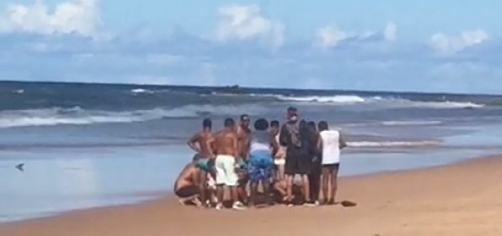 Banhista morre após se afogar na Praia de Armação